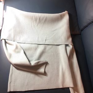 Wilfred Off Shoulder Wool blended sweater